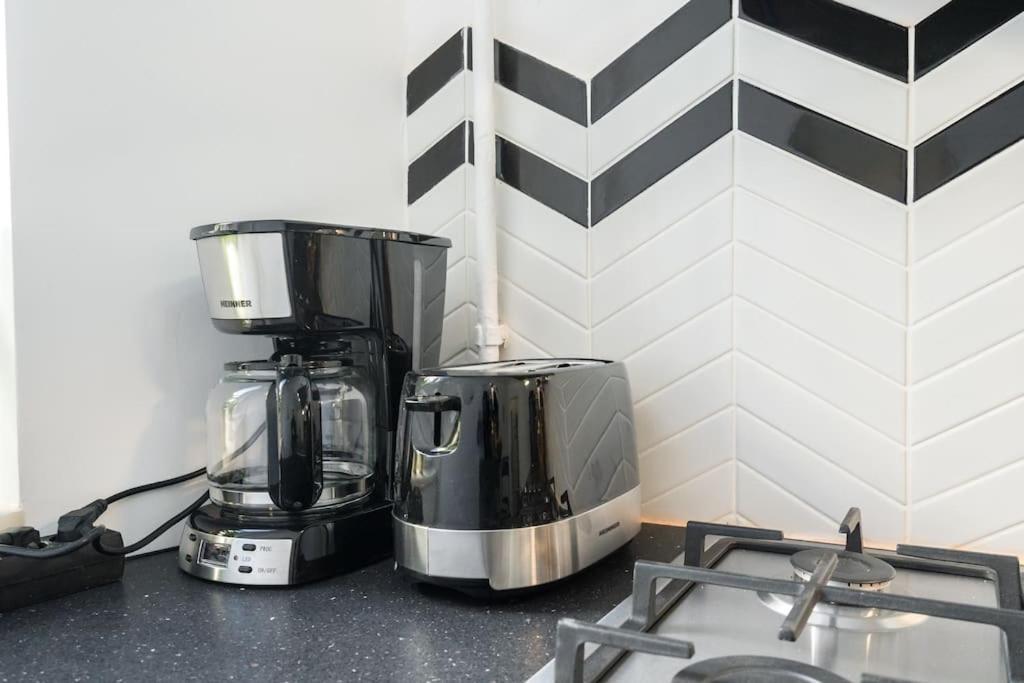 Exquisite Art Deco 2Br Apartment Prime Location Бухарест Екстер'єр фото